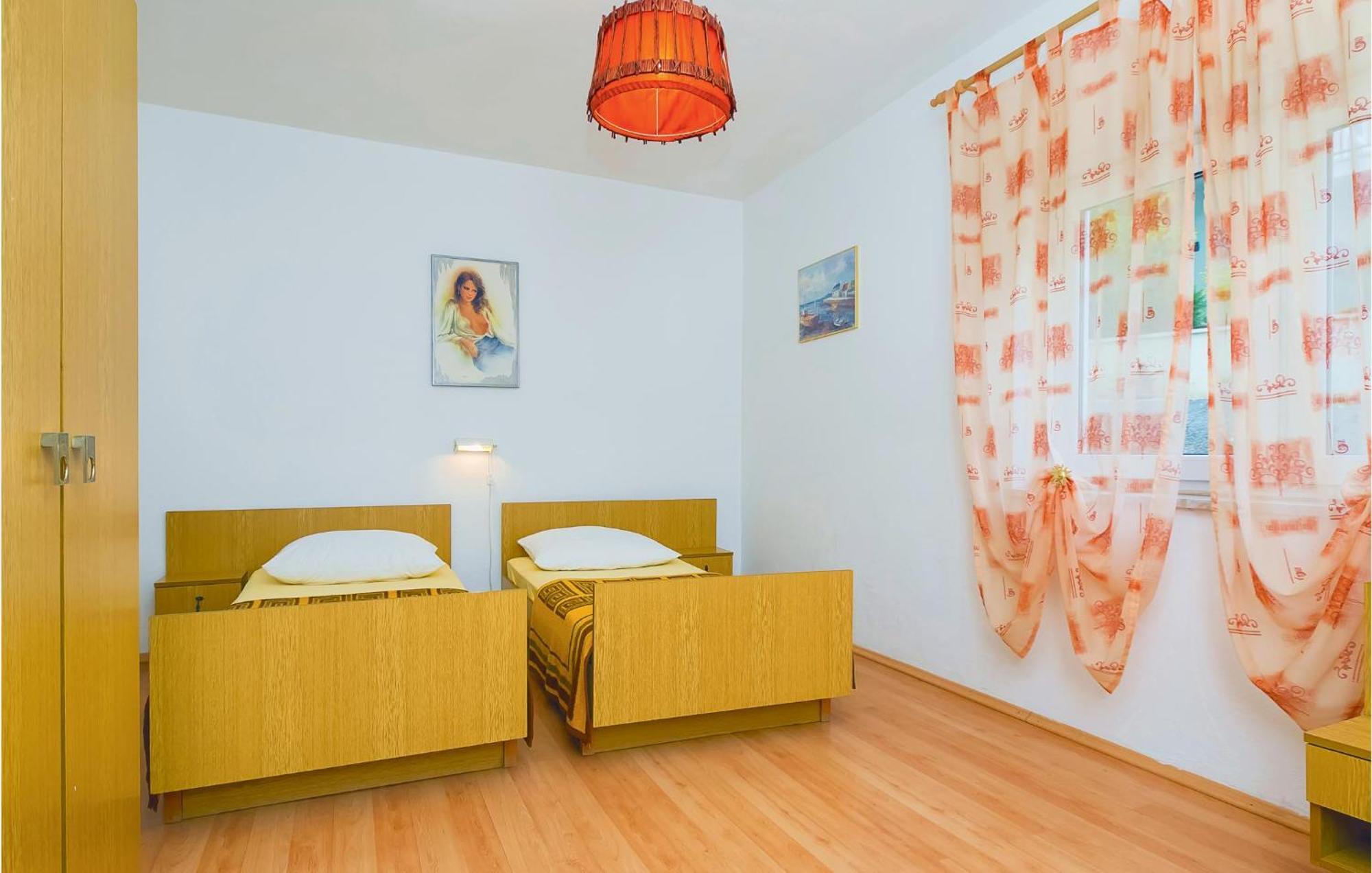 Beautiful Apartment In Omis With Wifi Exterior photo